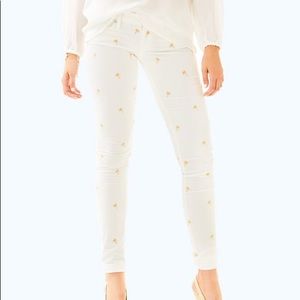LILLY PULITZER WHITE GOLD TREE WORTH SKINNY PANT